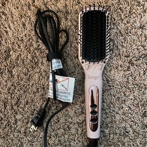 Ceramic straightening brush / blush pink